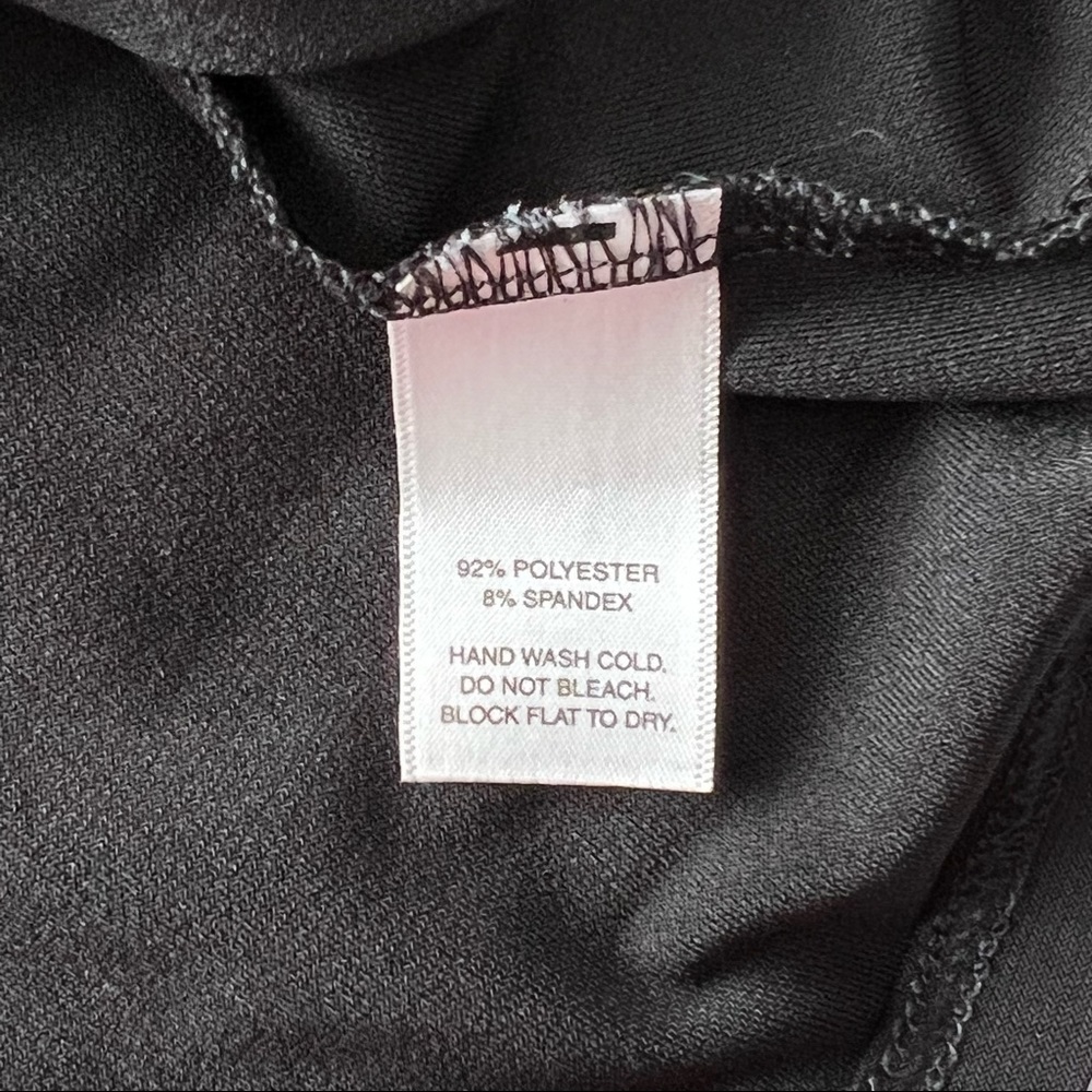 White House Black Market Sleeveless Top Keyhole Front and Back Black Sz S - Picture 13 of 16
